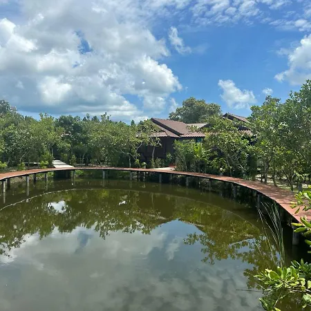 The Beatles Lagoon Chalong Exterior photo